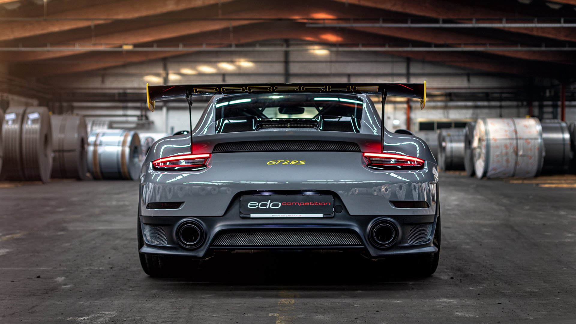 校园足球开展战术角色扮演提高学生技战术理解，足球战术课程