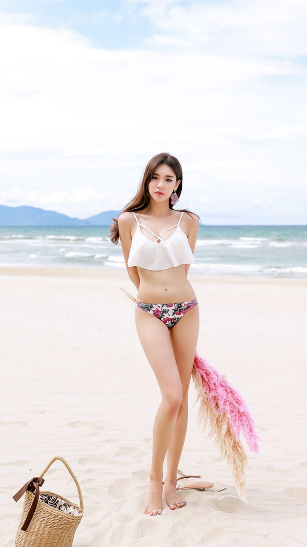 蝶泳划频与节奏配合更高效，蝶泳划水时机